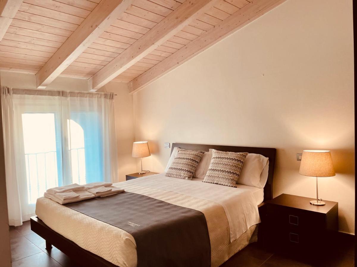 Aparthotel Del *