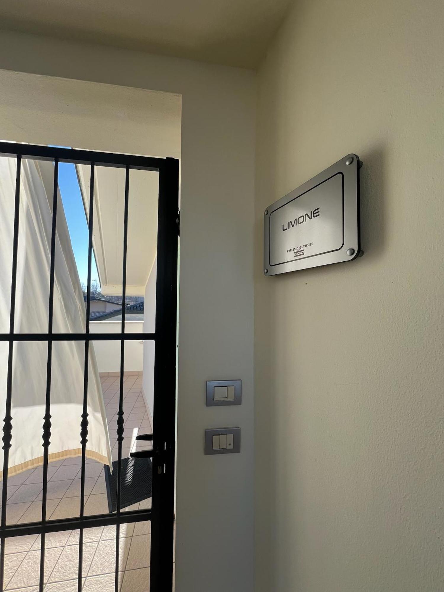 Del Aparthotel