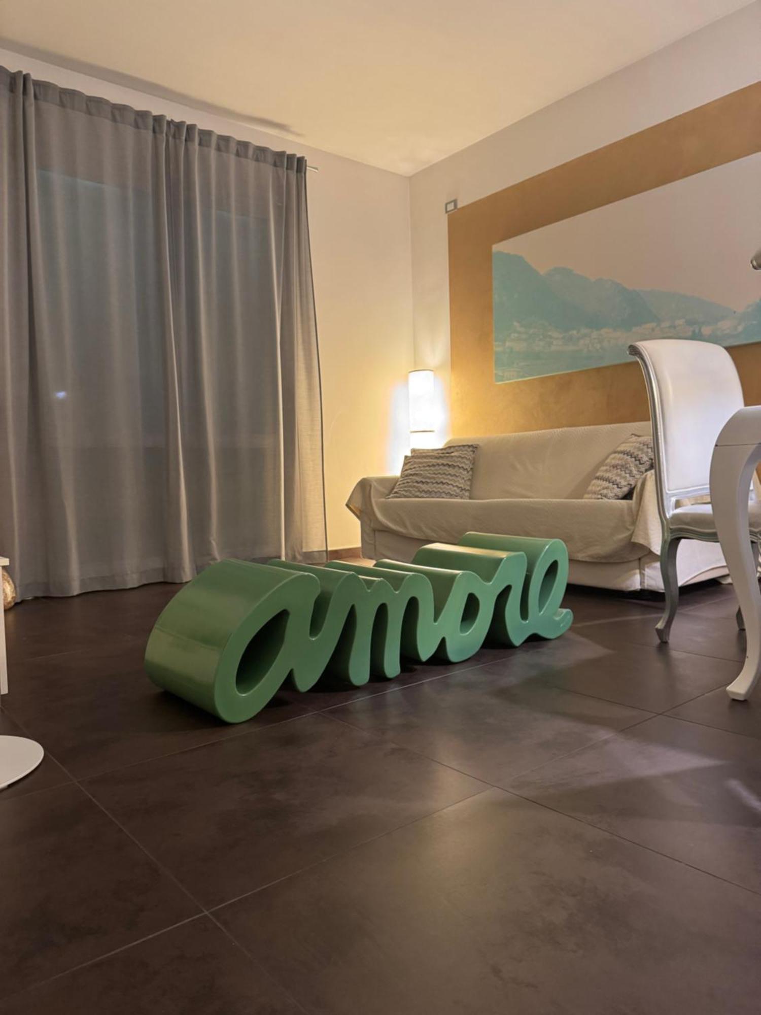 Del Aparthotel